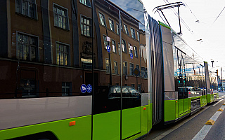 Rano tramwajem, po południu autobusem. Pęknięte szyny przyczyną weekendowych zmian w komunikacji miejskiej w Olsztynie